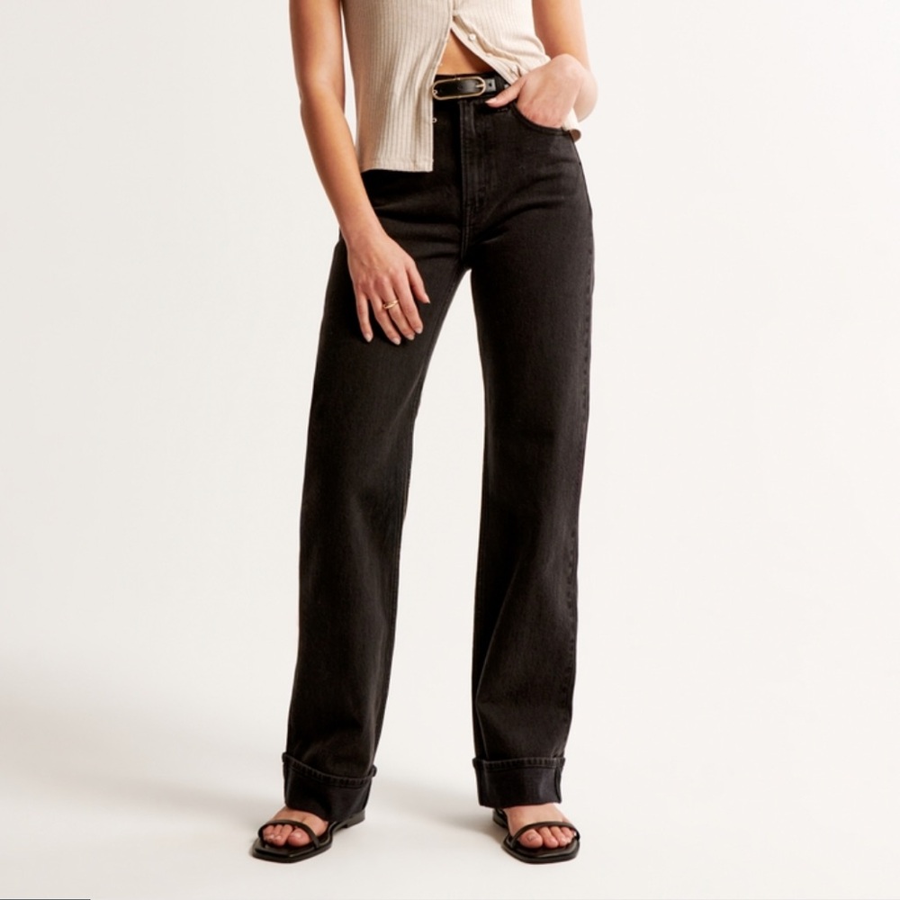 Abercrombie & Fitch high rise 90s relaxed black cuffed jeans LONG LENGTH